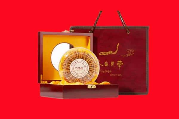 诚信求购:鹤峰县高价回收冬虫夏草是按克吗